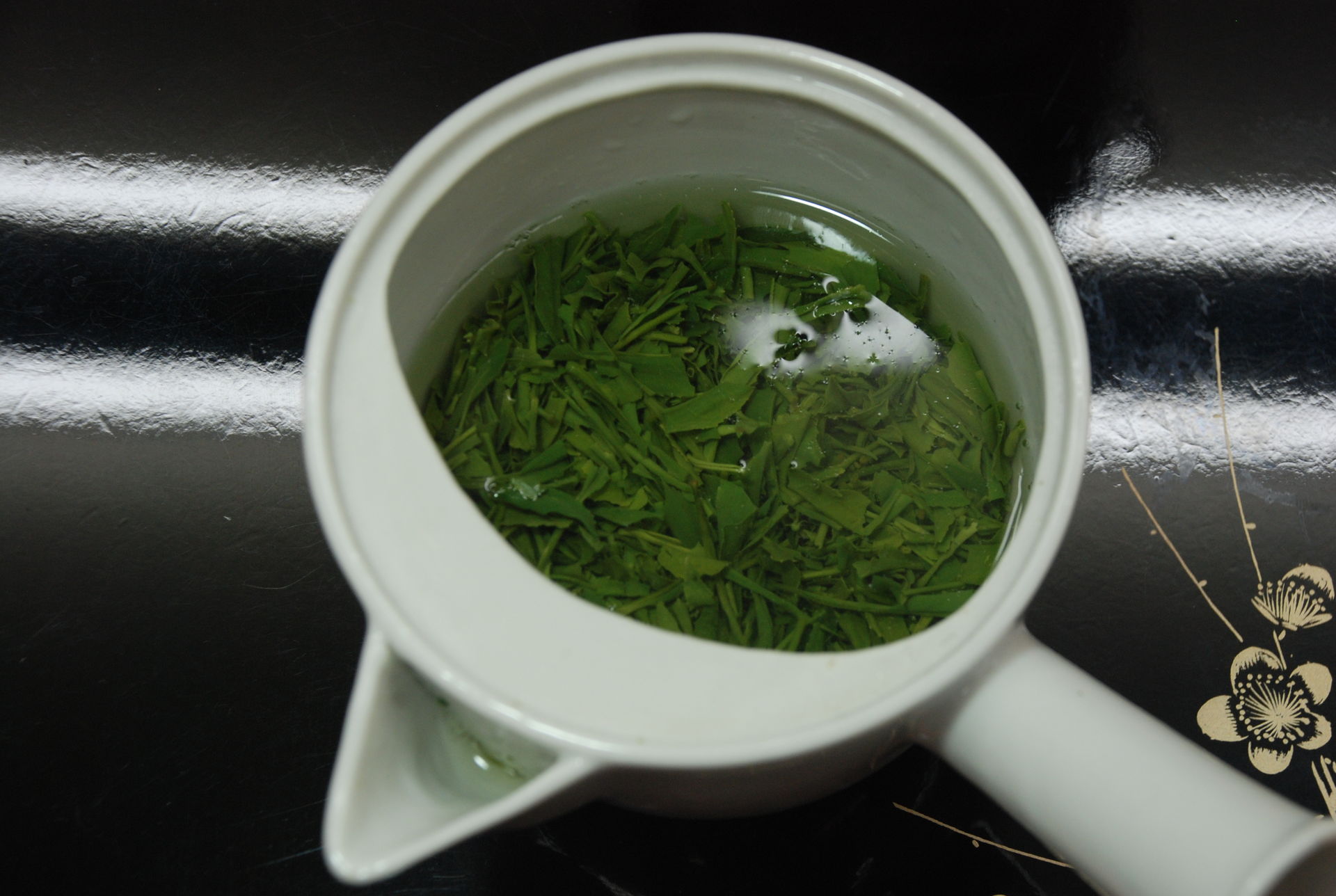 三煎目の湯呑